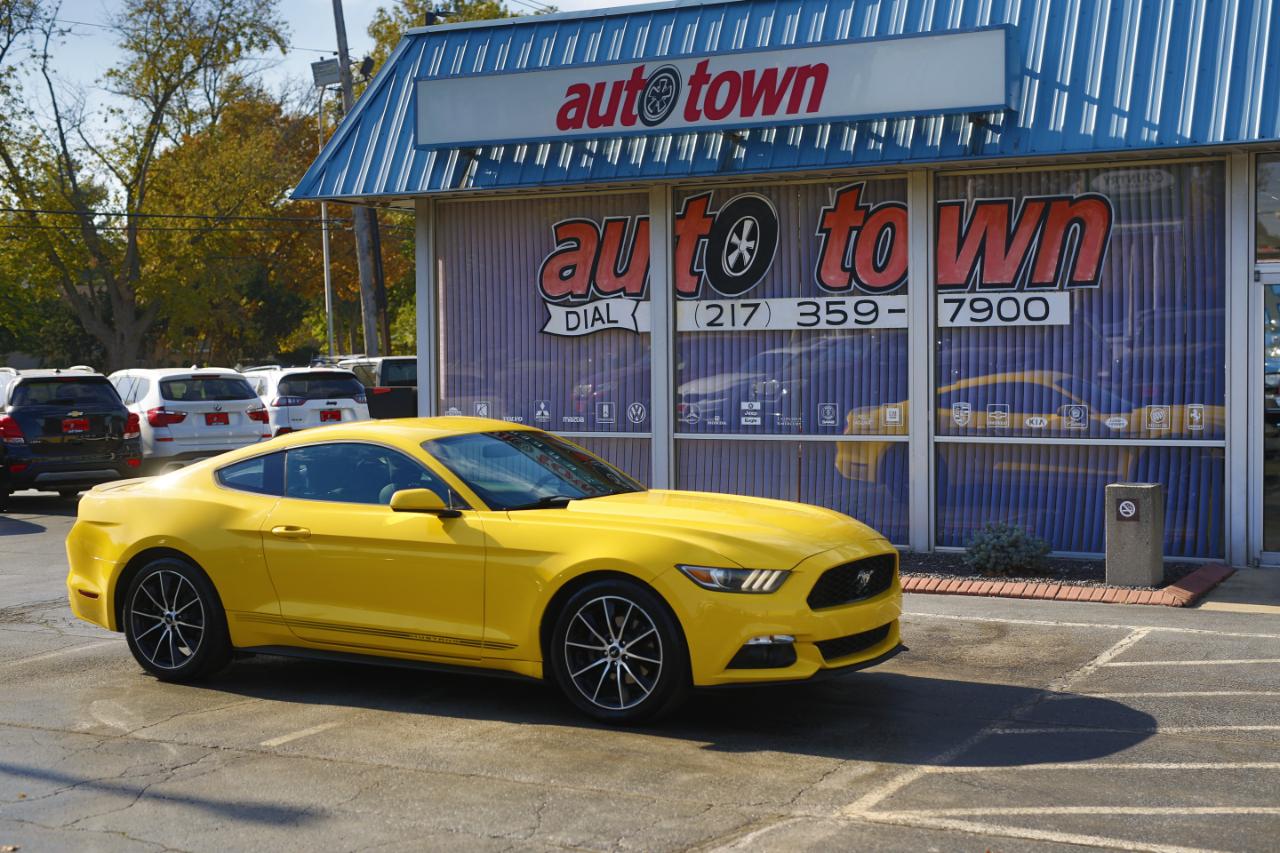 Ford Mustang 2dr Fastback EcoBoost 2015