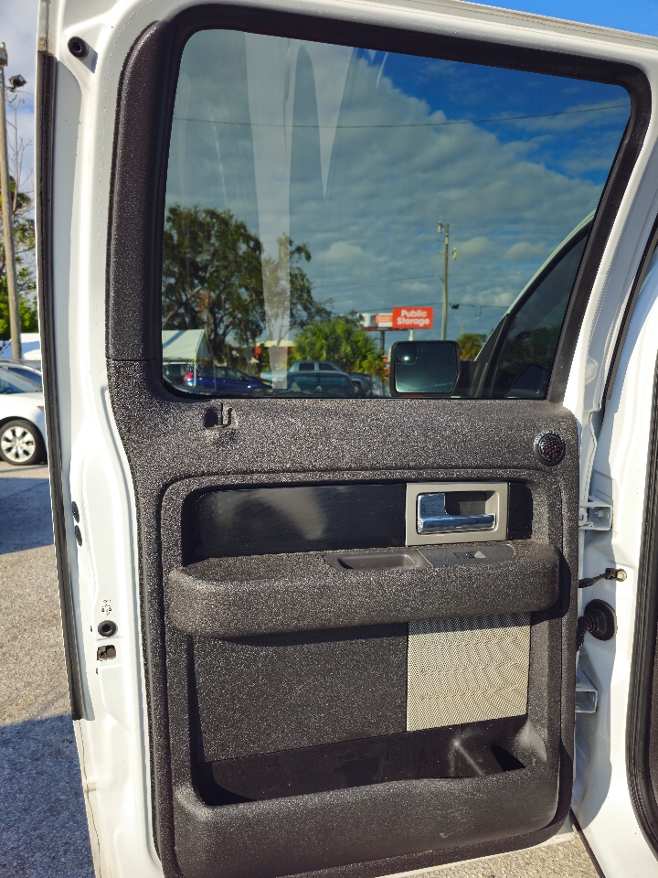 Ford F-150 XLT SuperCrew 5.5-ft. Bed 2WD 2011