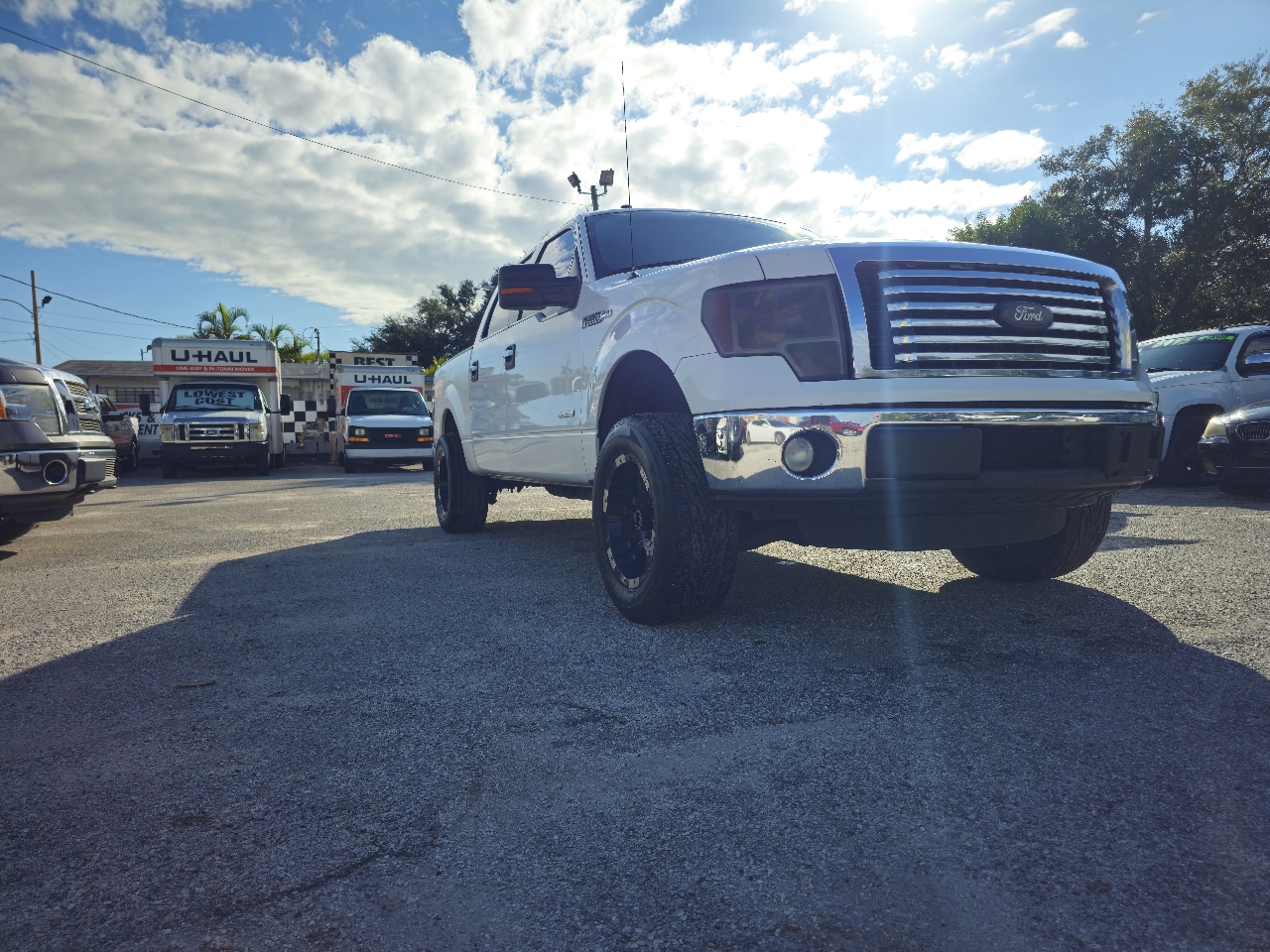 Ford F-150 XLT SuperCrew 5.5-ft. Bed 2WD 2011