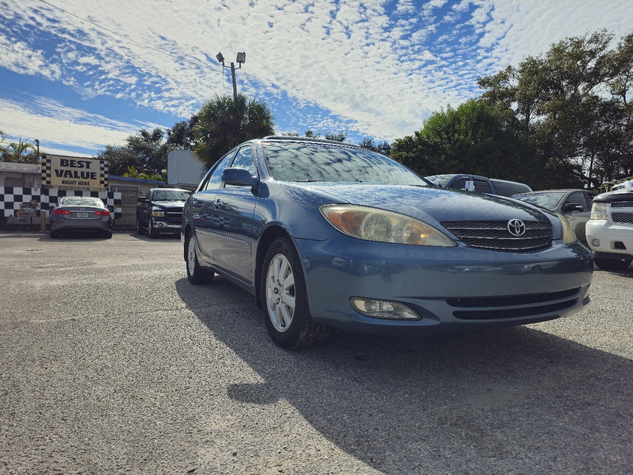 Toyota Camry XLE 4D Sedan 2003