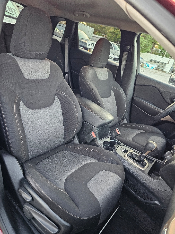 Jeep Cherokee Latitude FWD 2018