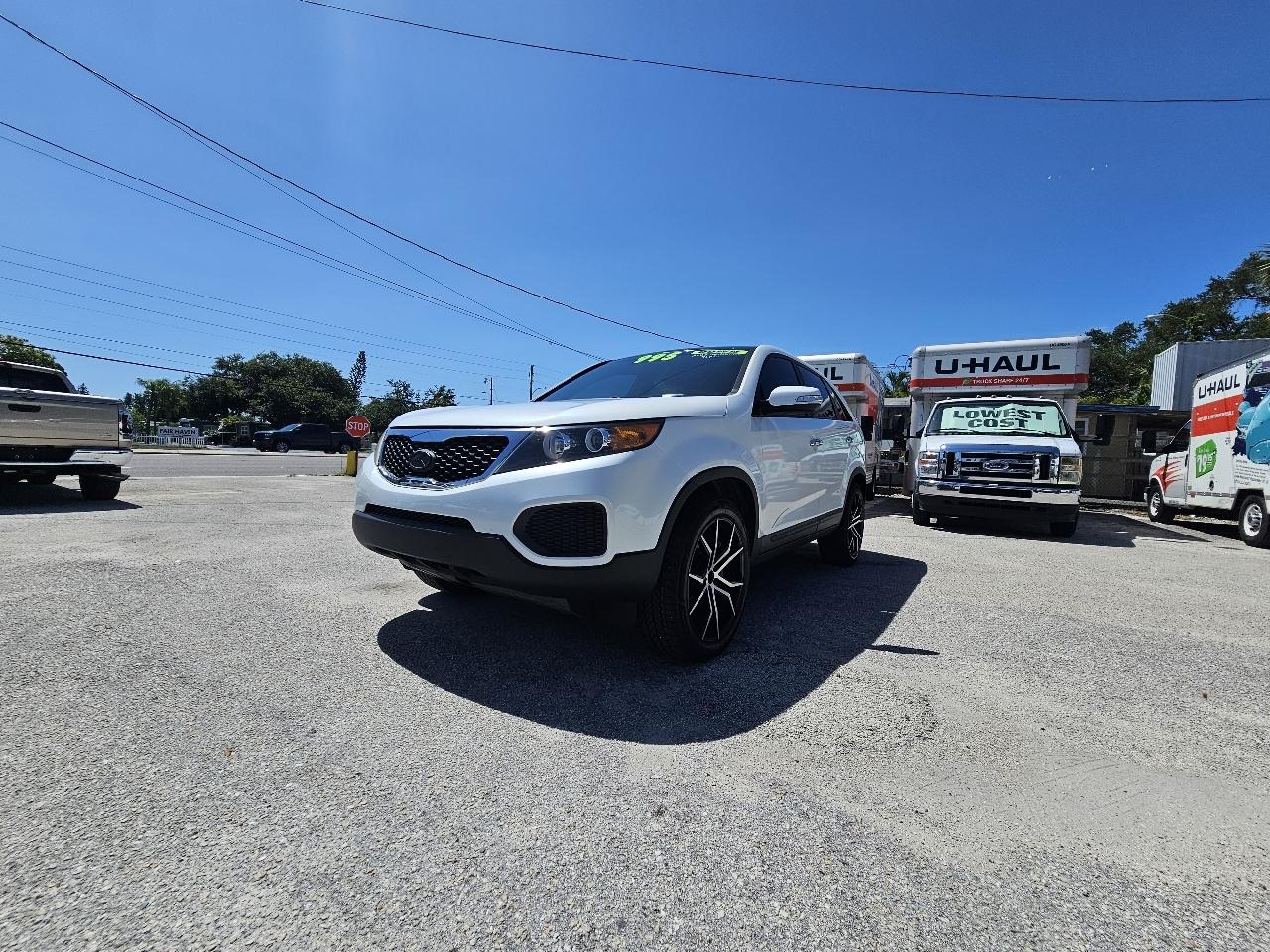 2013 Kia Sorento LX 4D SUV FWD