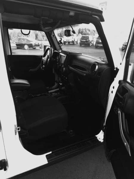 Jeep Wrangler Unlimited Sport 4WD 2015