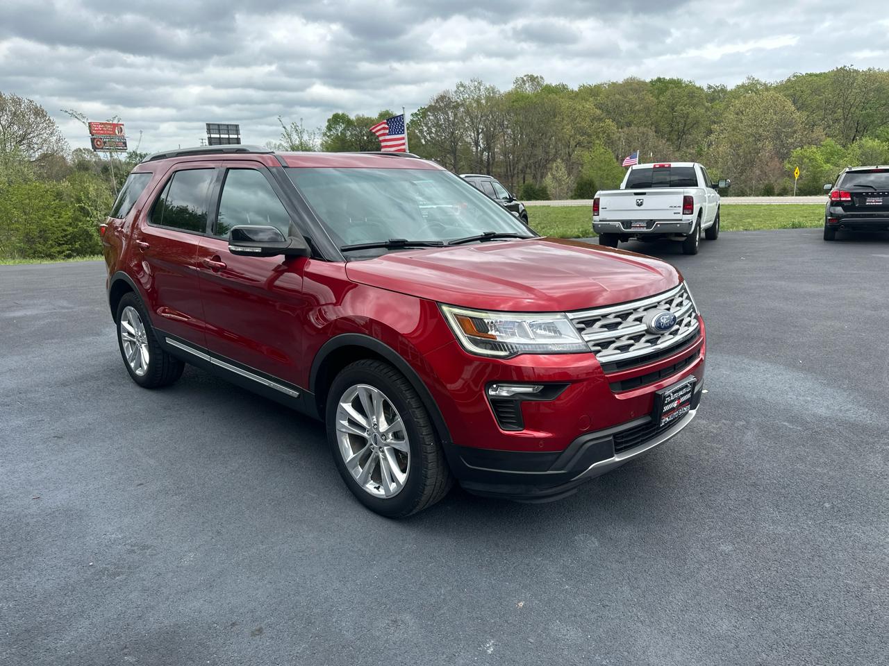 Ford Explorer 4dr 114" WB 4.0L XLT 4WD 2018