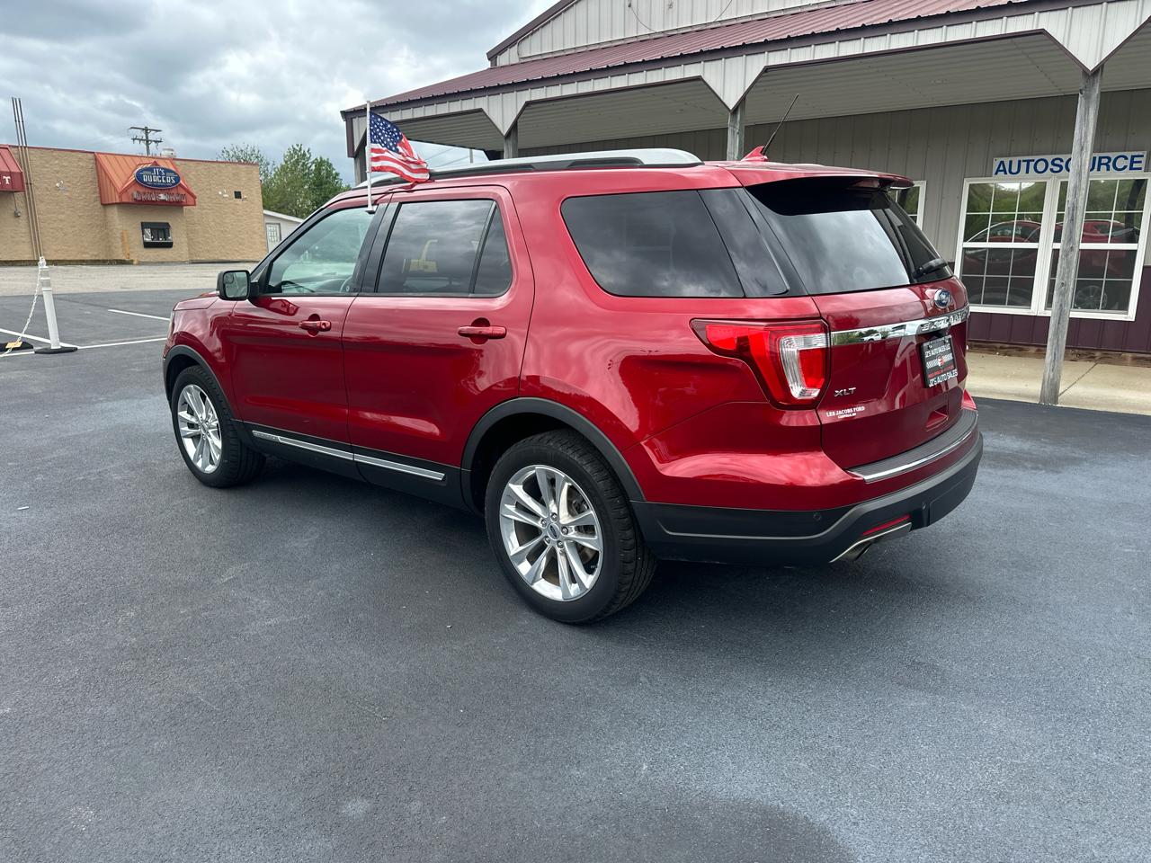 Ford Explorer 4dr 114" WB 4.0L XLT 4WD 2018