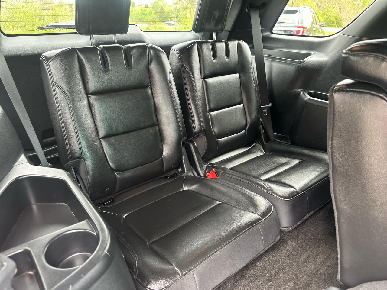 Ford Explorer 4dr 114" WB 4.0L XLT 4WD 2018