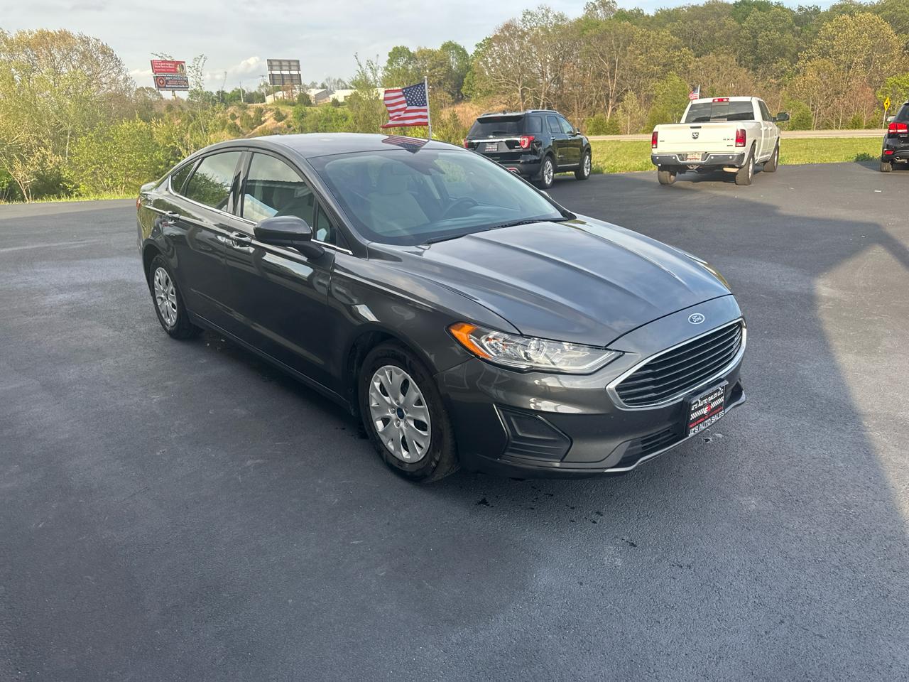 Ford Fusion S 2020