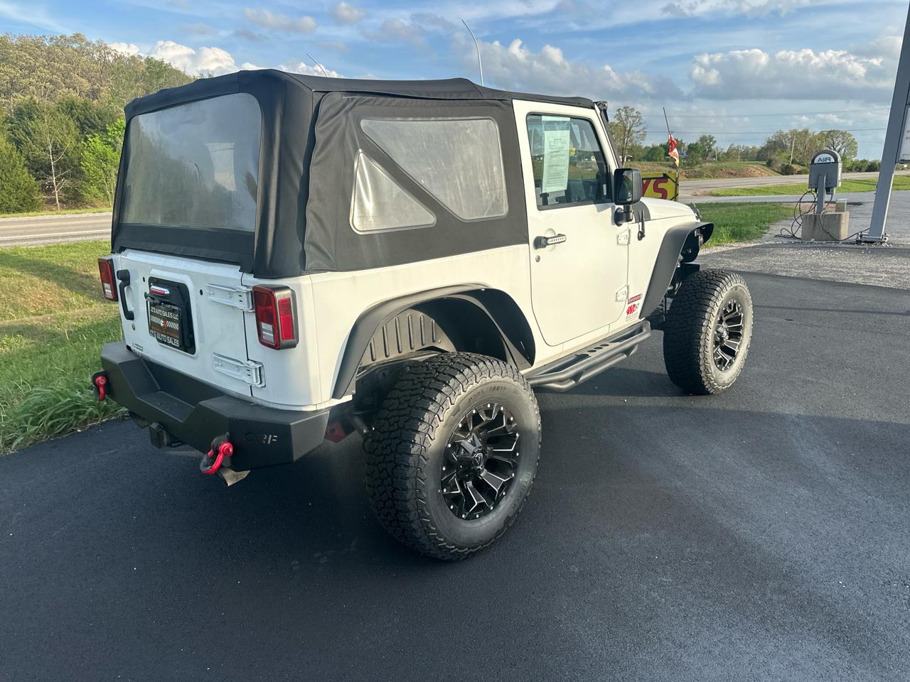 Jeep Wrangler Sport 4WD 2014