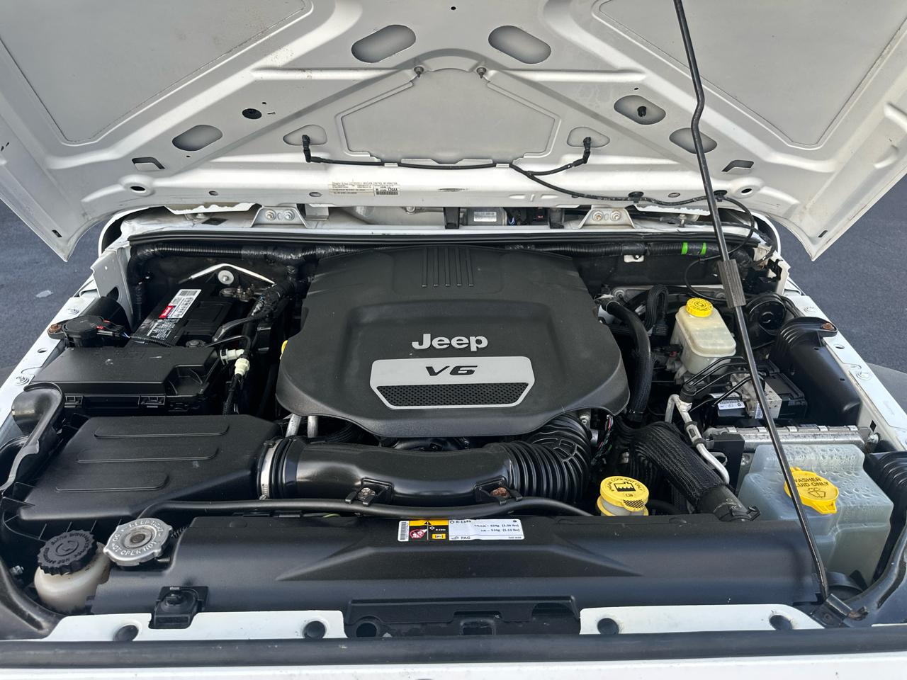 Jeep Wrangler Unlimited Sport 4WD 2015