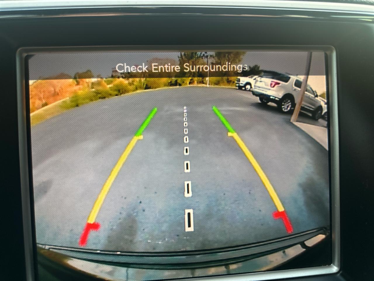 Jeep Grand Cherokee Laredo 4WD 2015