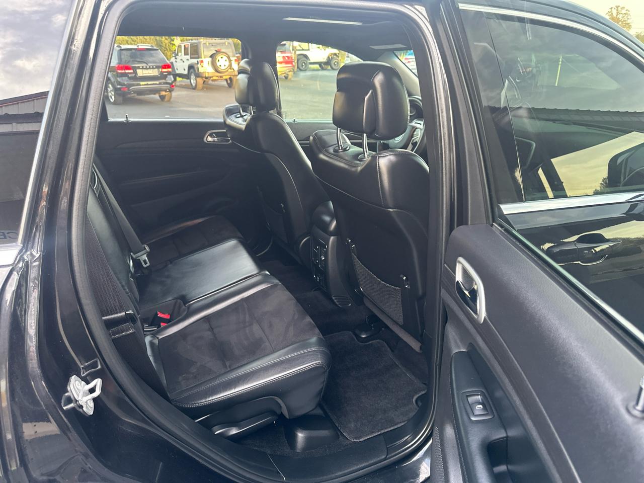 Jeep Grand Cherokee Laredo 4WD 2015