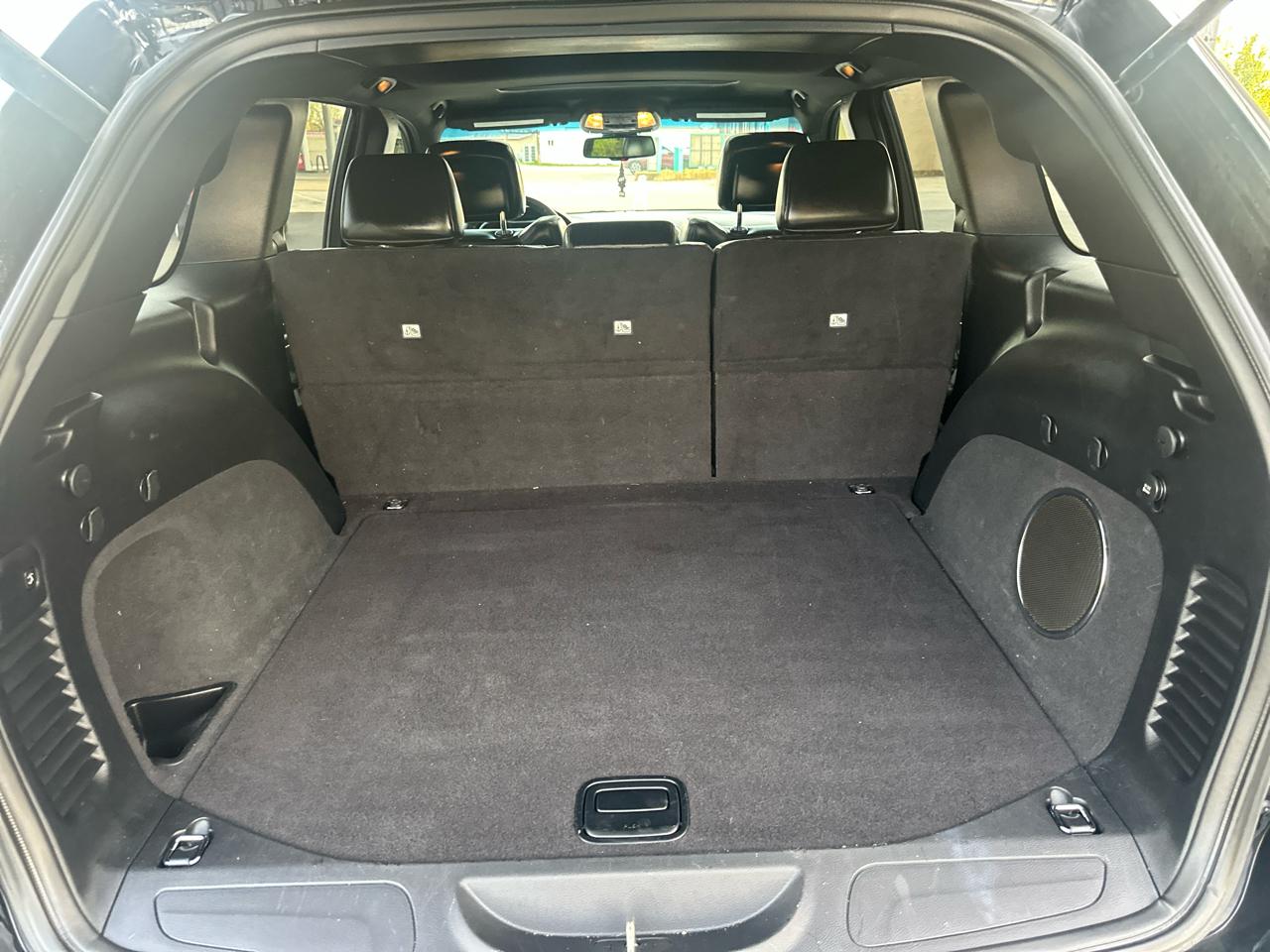 Jeep Grand Cherokee Laredo 4WD 2015