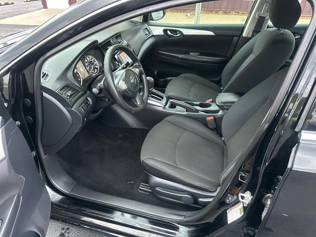 Nissan Sentra S CVT 2019