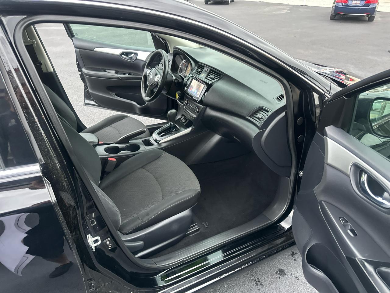 Nissan Sentra S CVT 2019