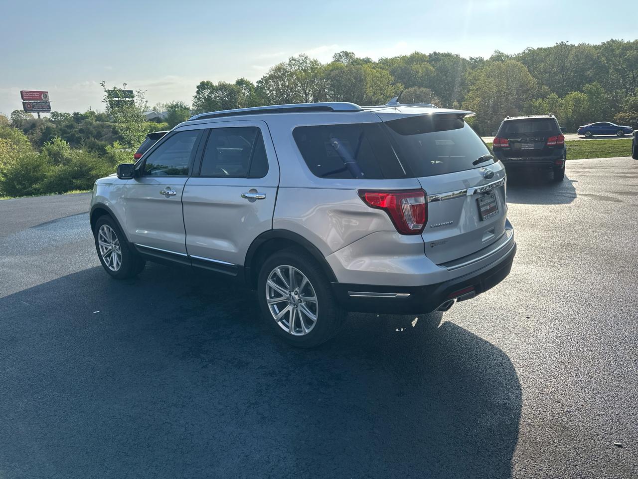 Ford Explorer Limited 4WD 2019