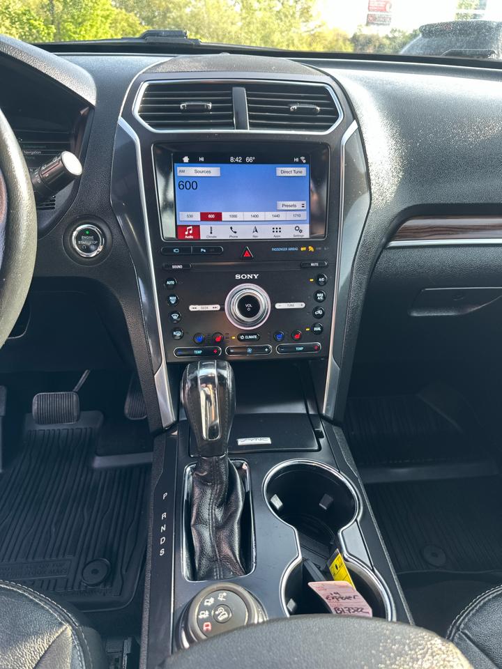 Ford Explorer Limited 4WD 2019