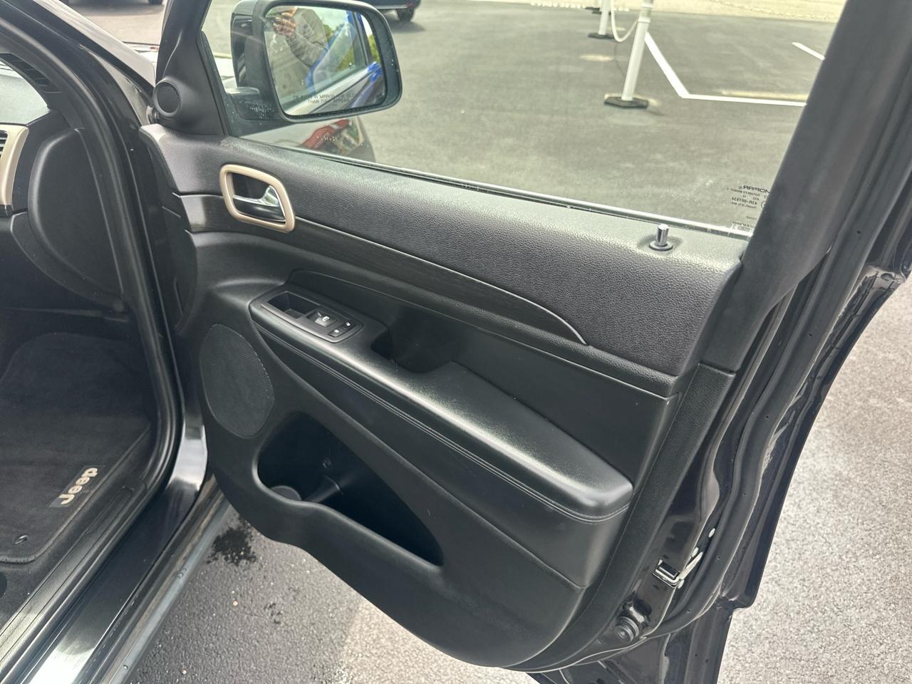 Jeep Grand Cherokee Laredo 4WD 2014