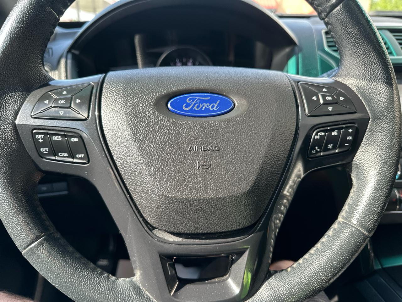 Ford Explorer 4dr 112" WB XLT AWD 2018