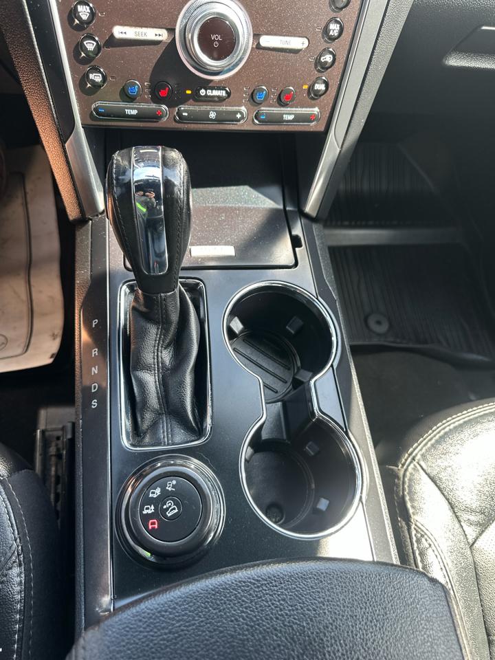 Ford Explorer Limited 4WD 2019