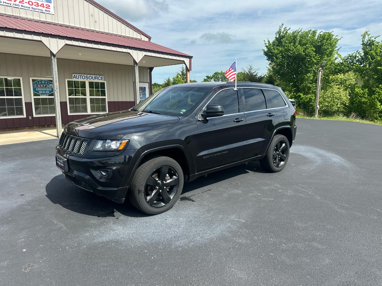 Jeep Grand Cherokee Laredo 4WD 2015