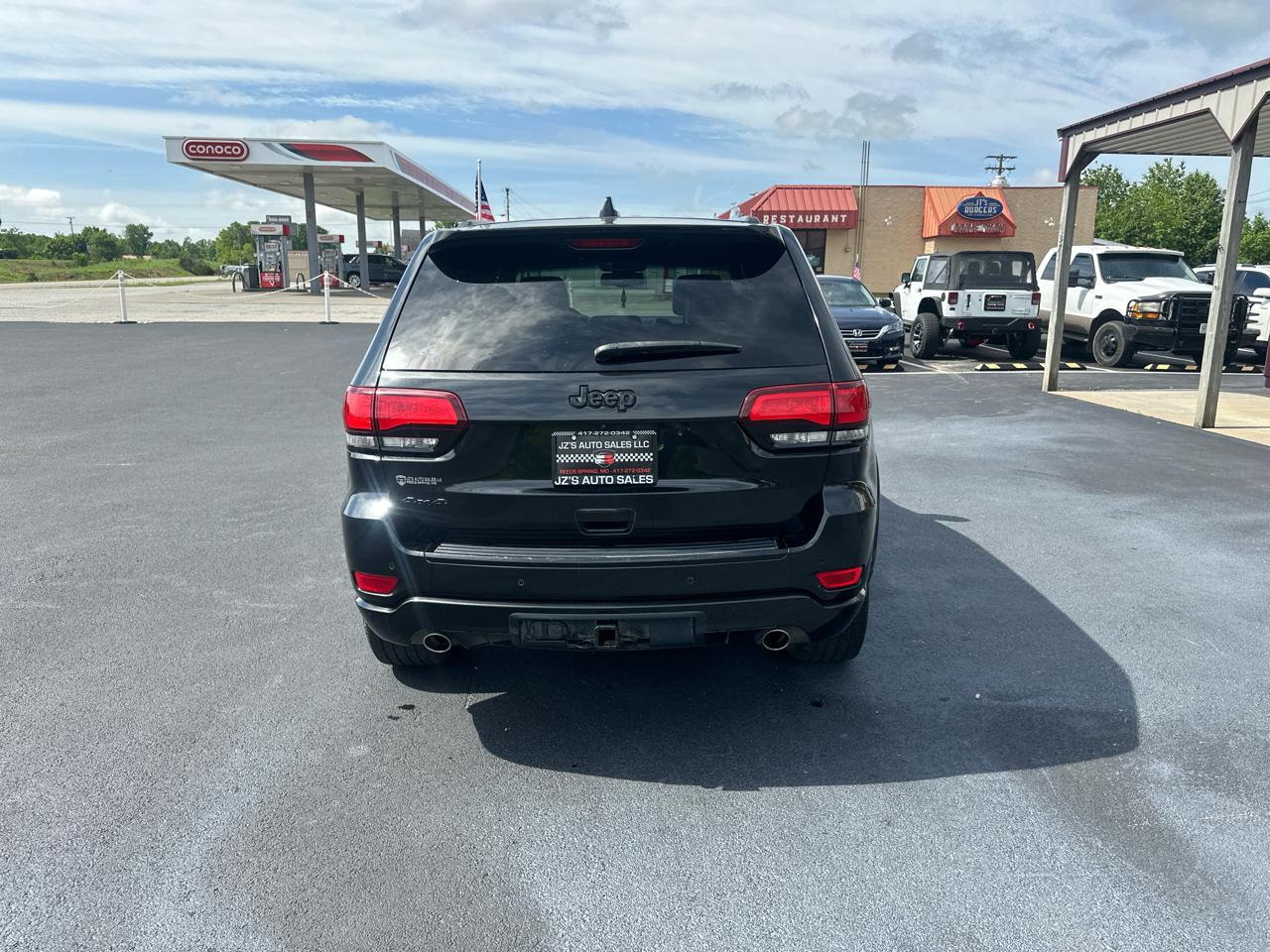 Jeep Grand Cherokee Laredo 4WD 2015