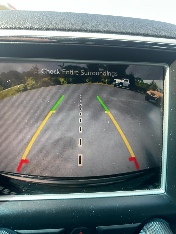 Jeep Grand Cherokee Laredo 4WD 2015