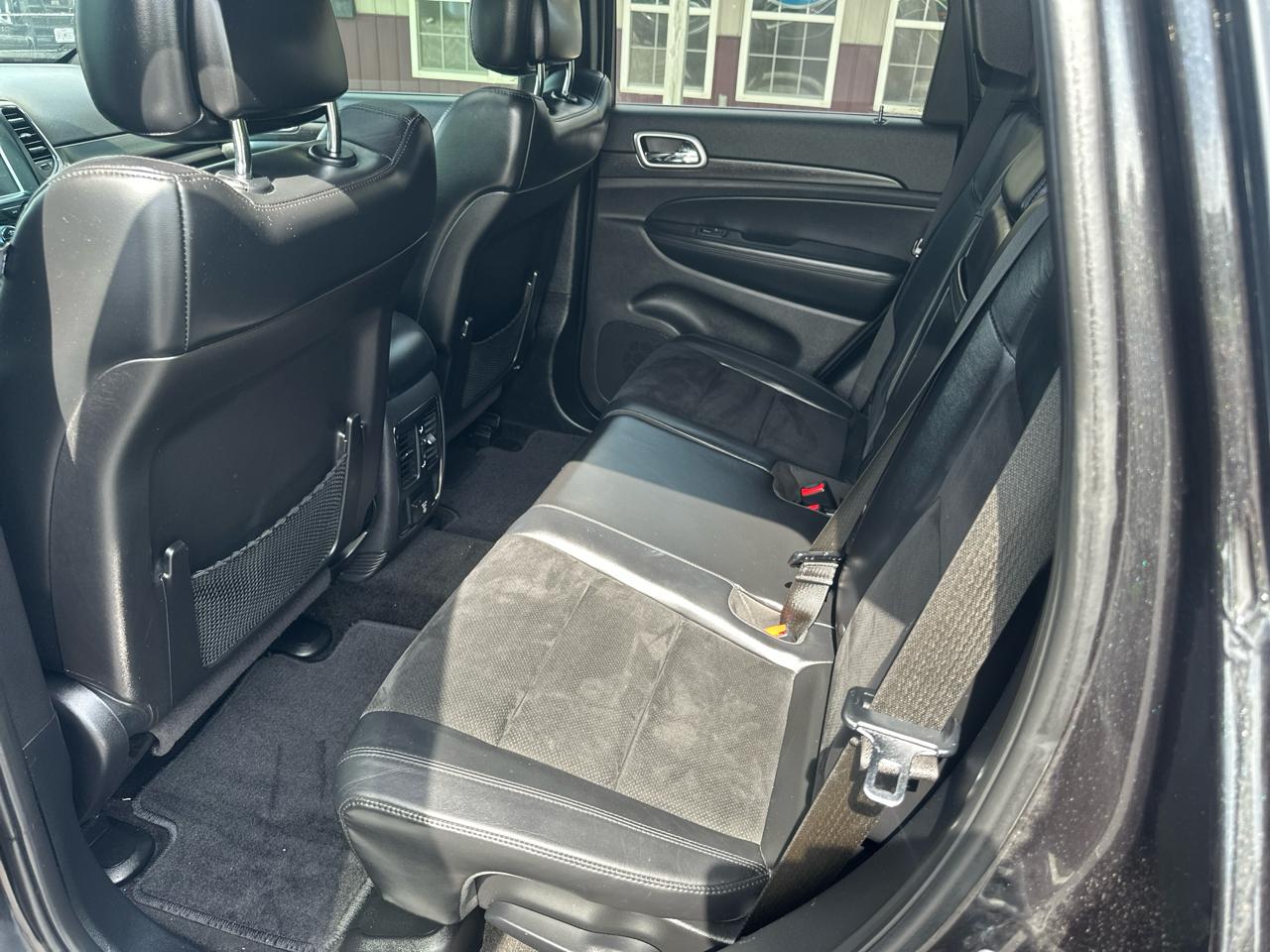 Jeep Grand Cherokee Laredo 4WD 2015