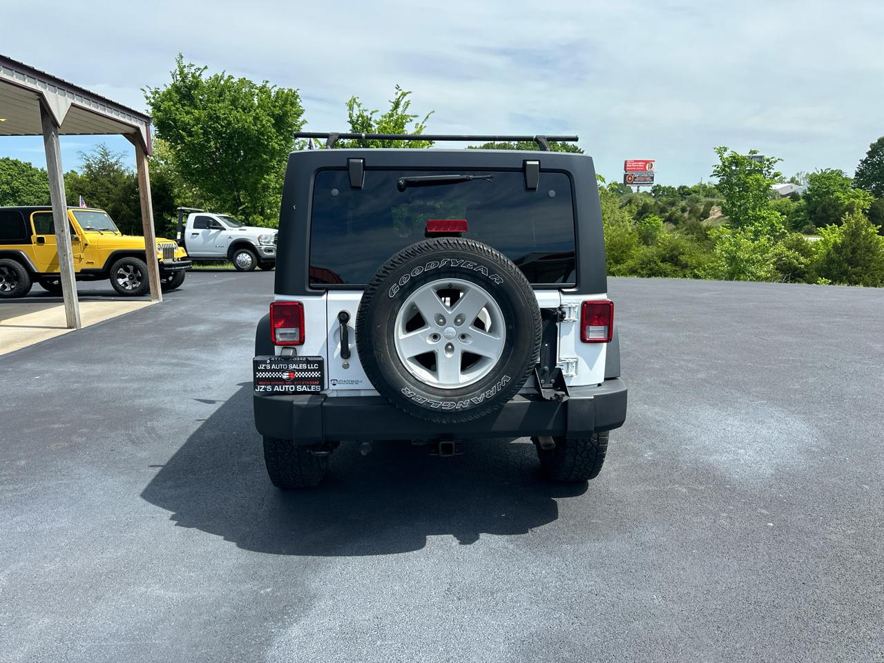 Jeep Wrangler Unlimited Sport 4WD 2015