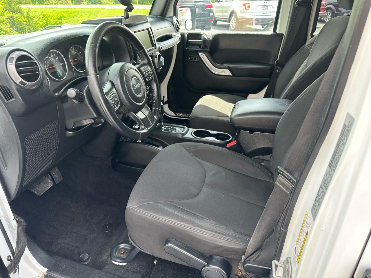 Jeep Wrangler Unlimited Sport 4WD 2015