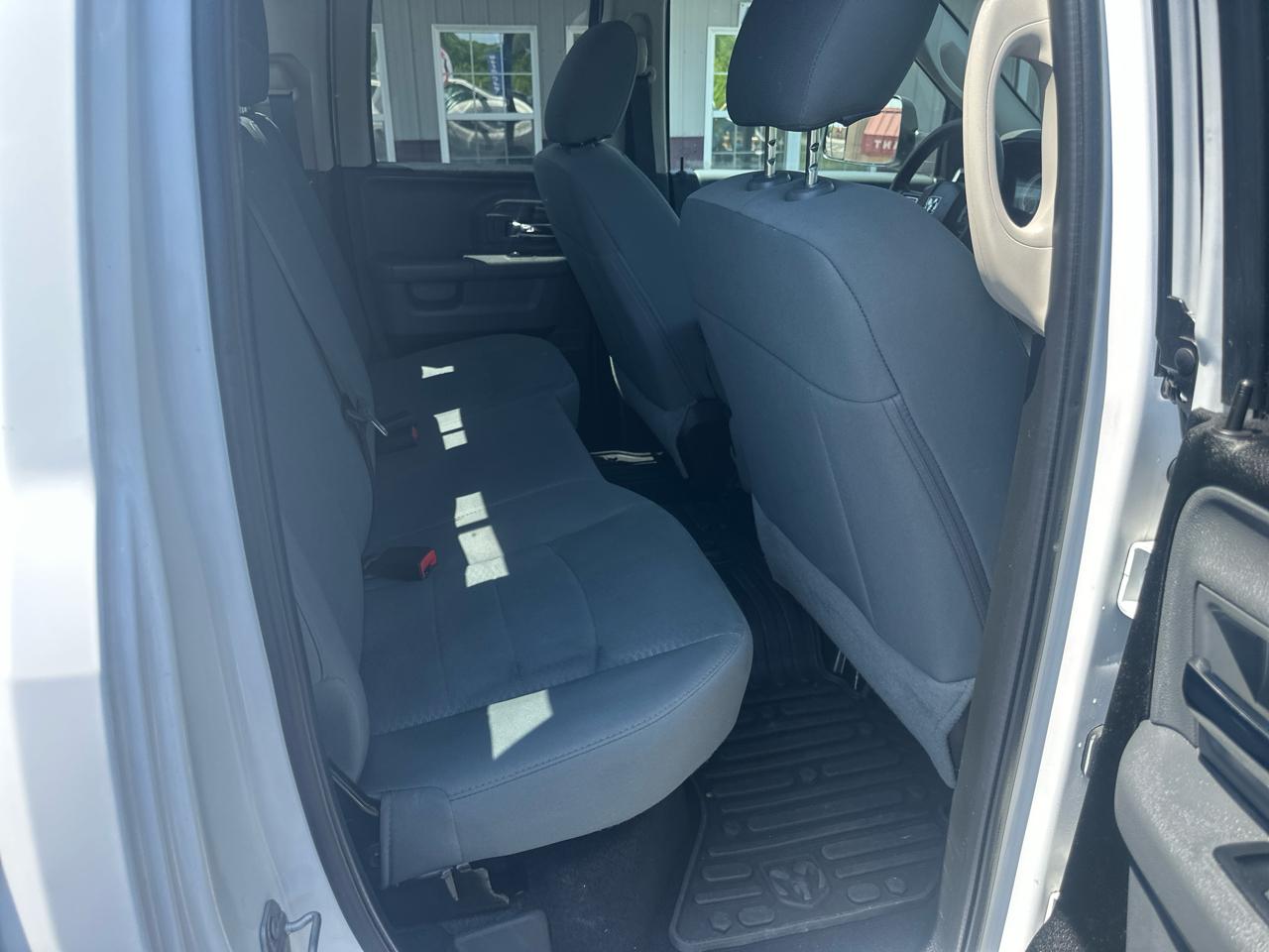 RAM 1500 Classic Tradesman Quad Cab 4WD 2019