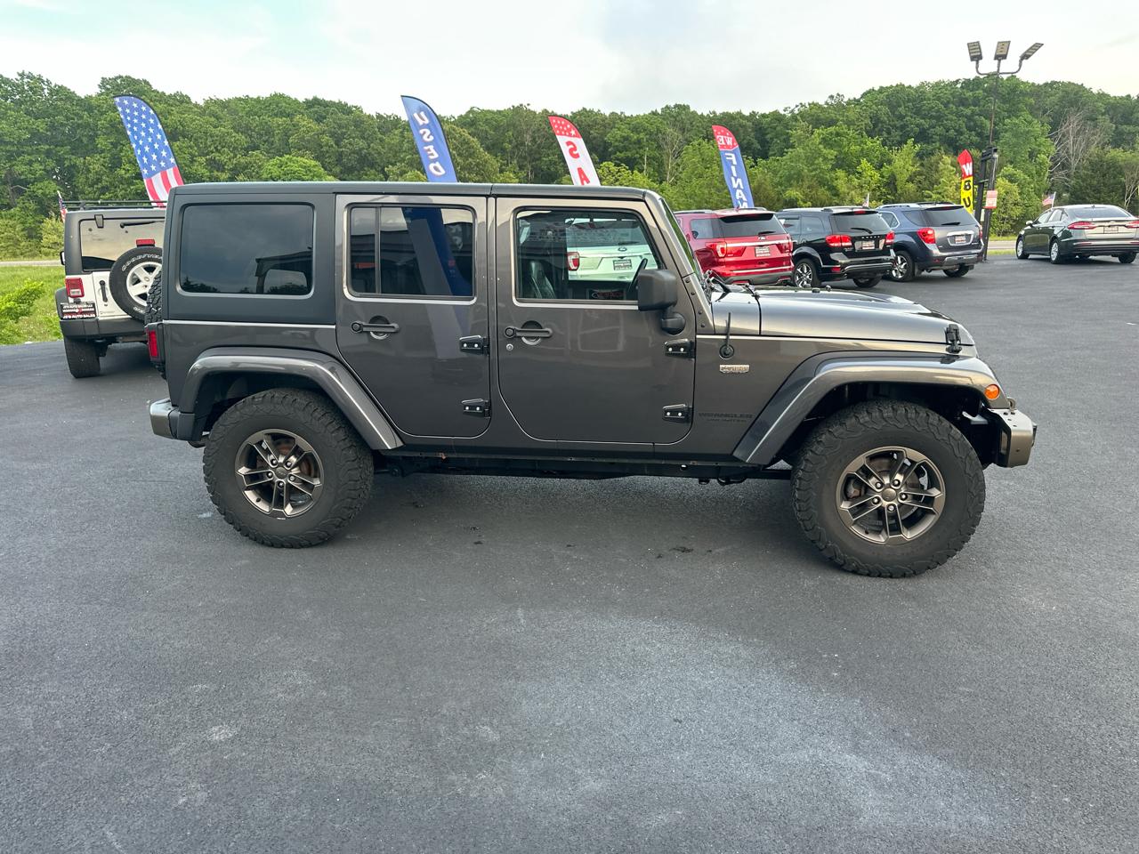Jeep Wrangler Unlimited Sahara 4WD 2017