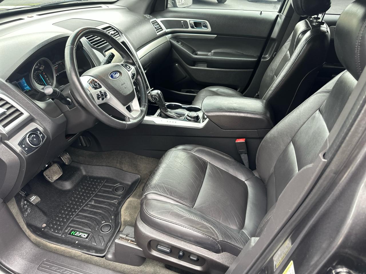 Ford Explorer 4dr 112" WB XLT 4WD 2015