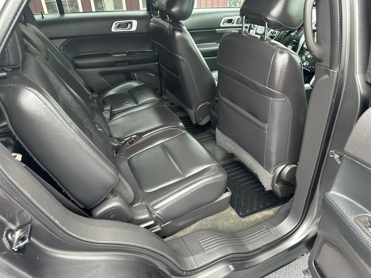 Ford Explorer 4dr 112" WB XLT 4WD 2015