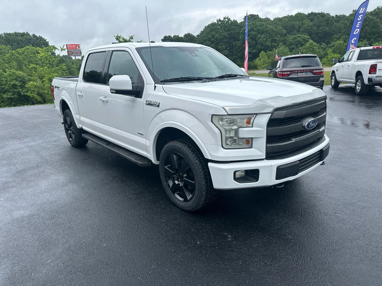 Ford F-150 4WD SuperCab 163" Lariat w/HD Payload Pkg 2016
