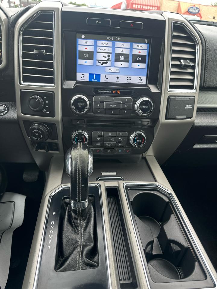 Ford F-150 4WD SuperCab 163" Lariat w/HD Payload Pkg 2016