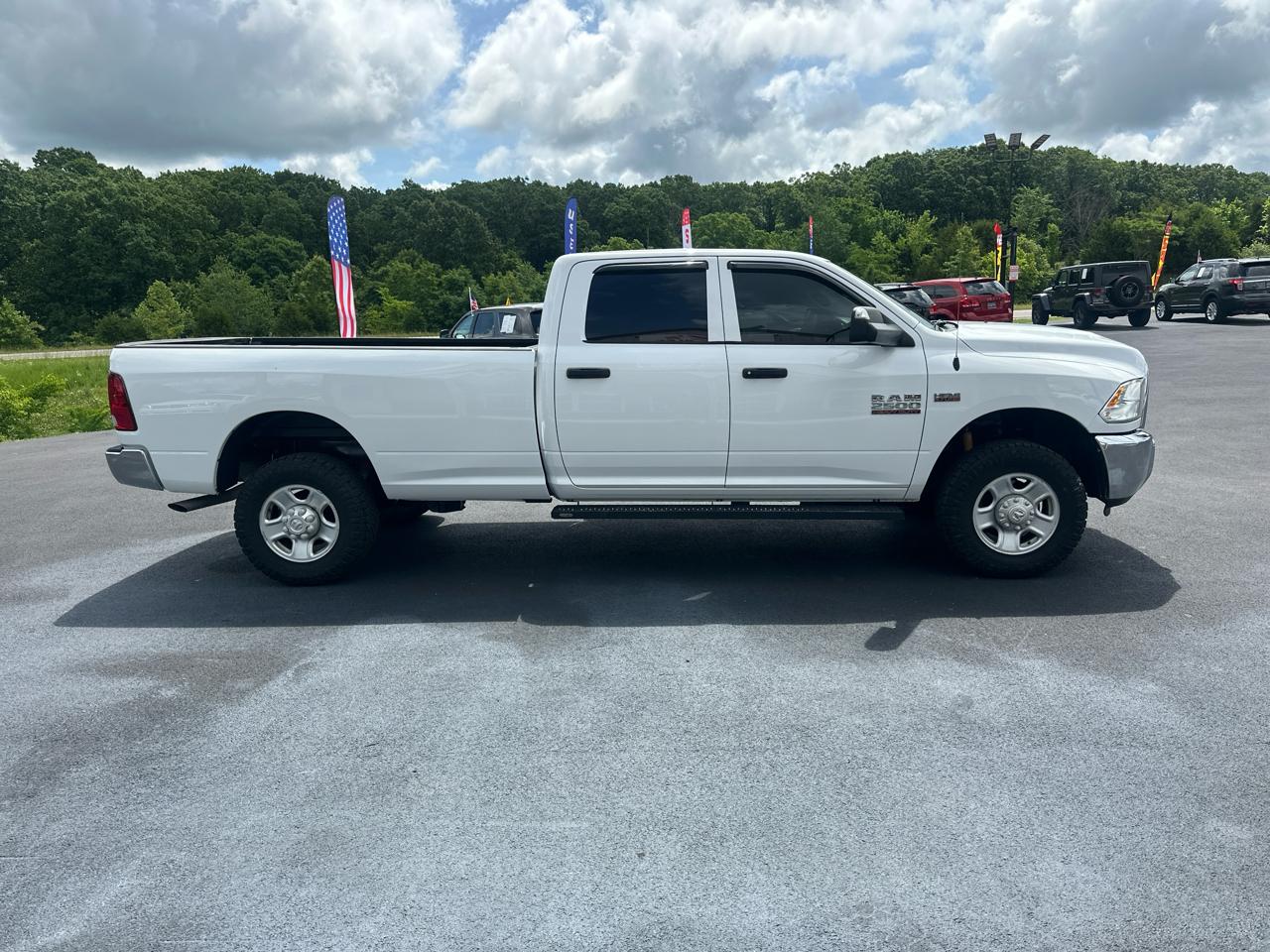 RAM 2500 Tradesman Crew Cab LWB 4WD 2018