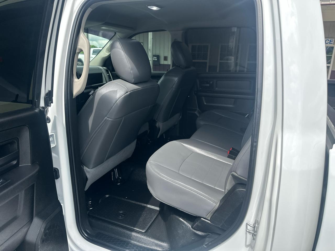 RAM 2500 Tradesman Crew Cab LWB 4WD 2018