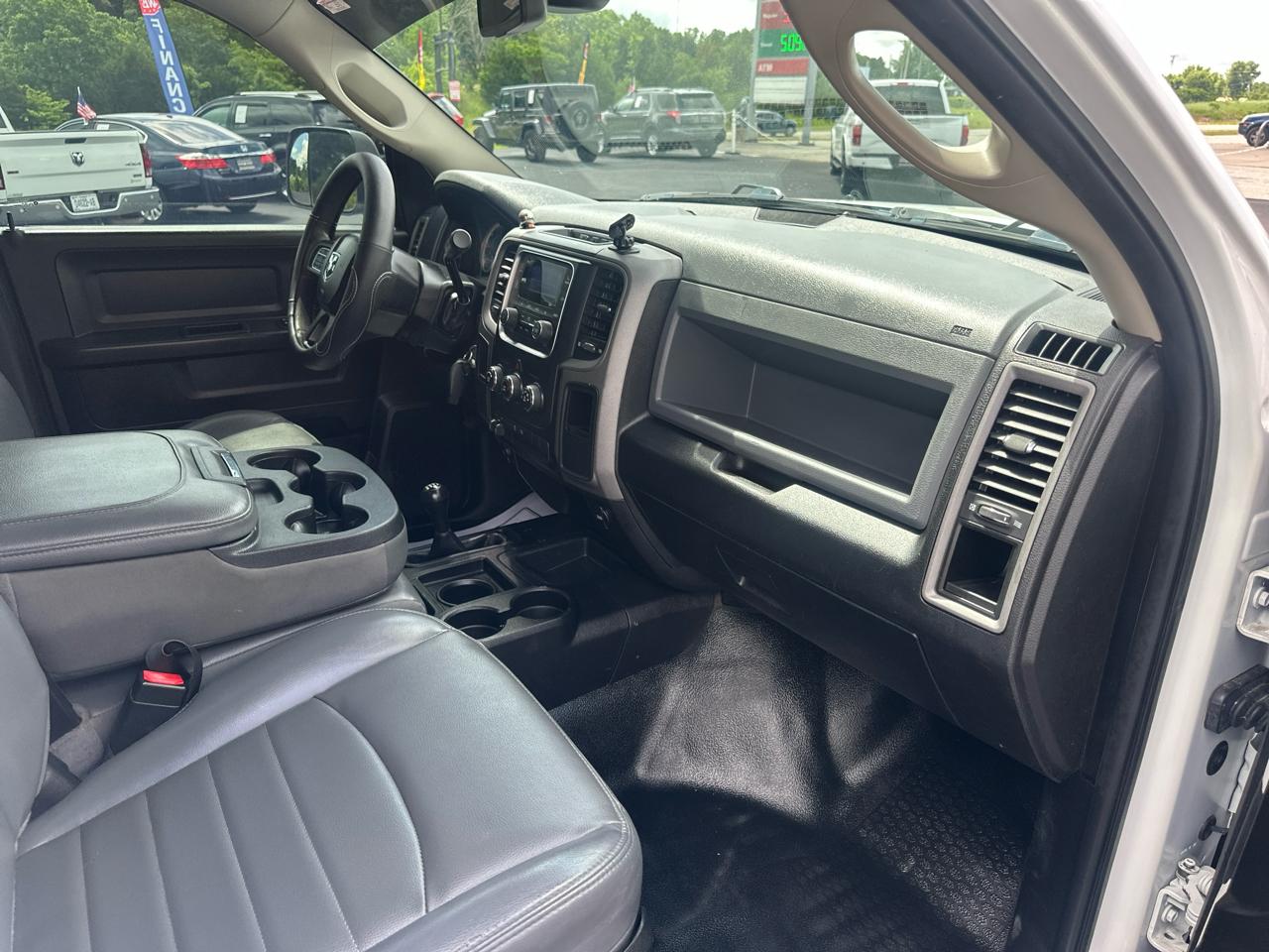RAM 2500 Tradesman Crew Cab LWB 4WD 2018