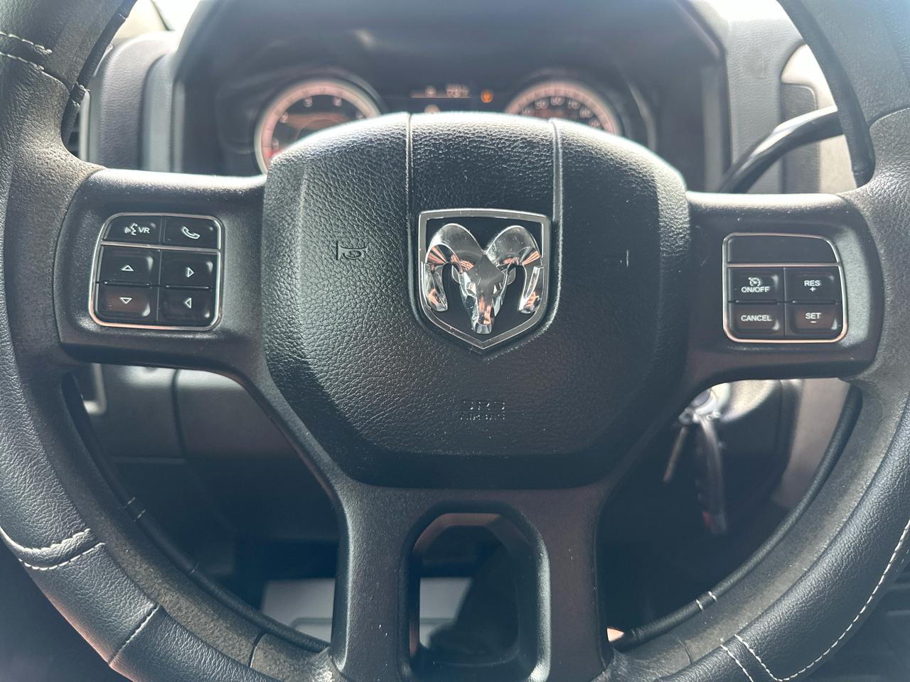 RAM 2500 Tradesman Crew Cab LWB 4WD 2018