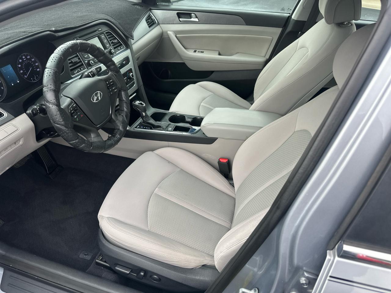 Hyundai Sonata SE 2015