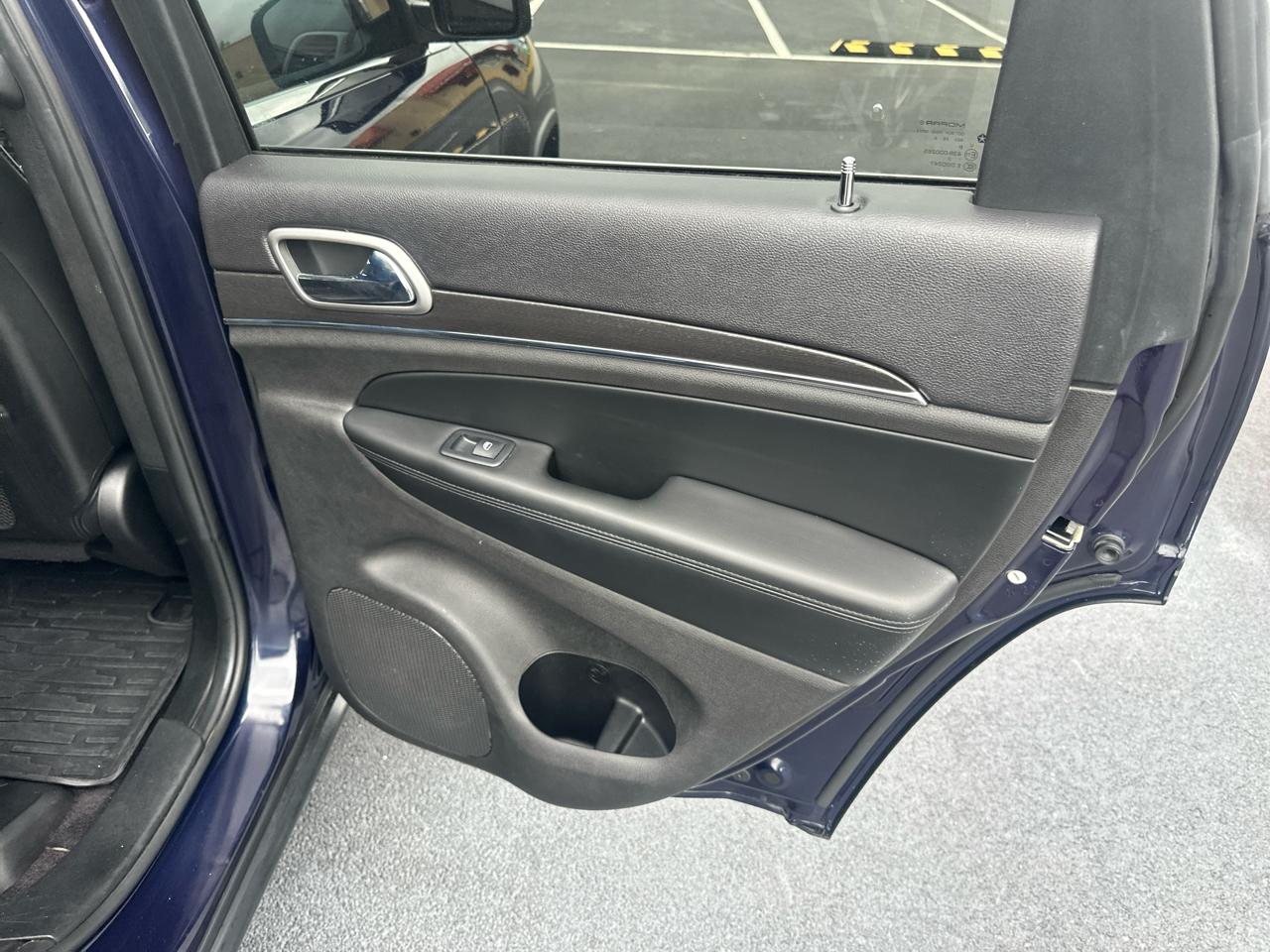 Jeep Grand Cherokee Limited 2WD 2018