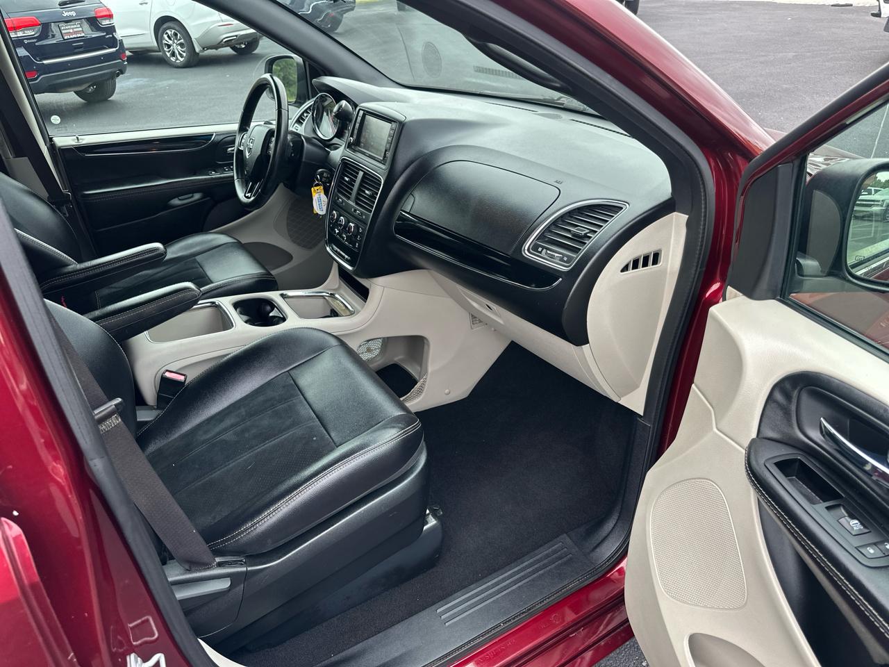 Dodge Grand Caravan SXT 2019