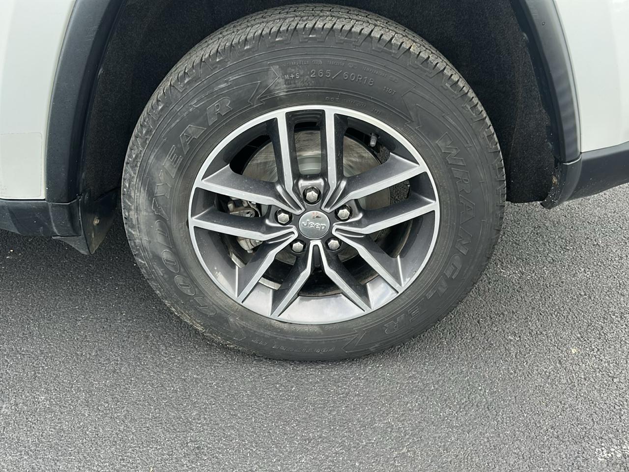 Jeep Grand Cherokee Limited 2WD 2018