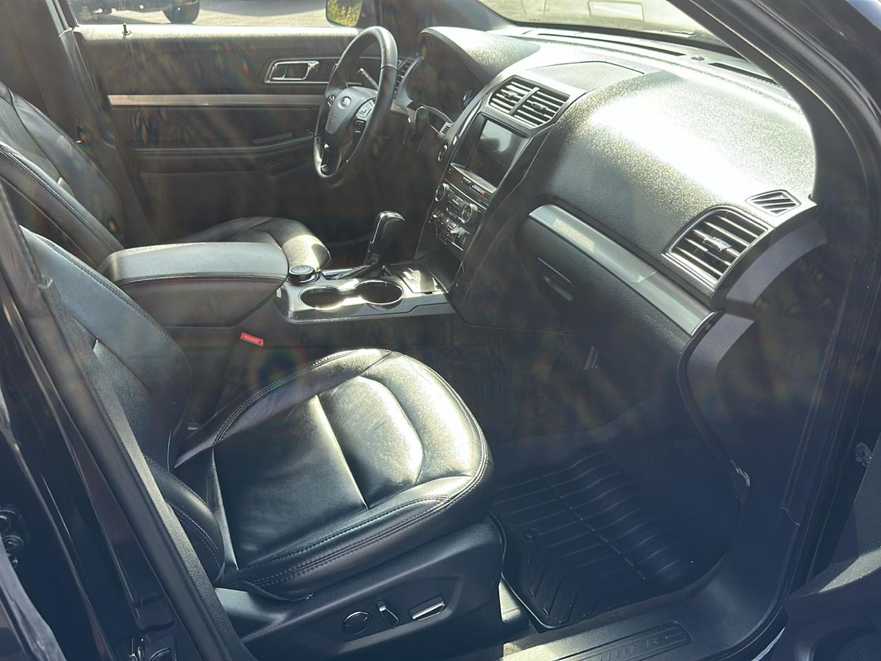 Ford Explorer 4dr Limited 4WD 2018