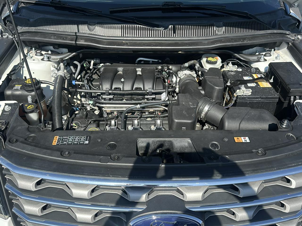 Ford Explorer XLT 4D SUV FWD 2017