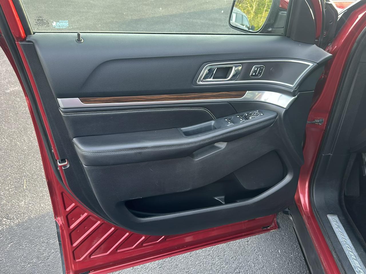 Ford Explorer Limited 4WD 2016