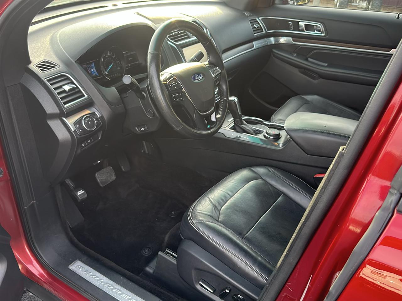Ford Explorer Limited 4WD 2016