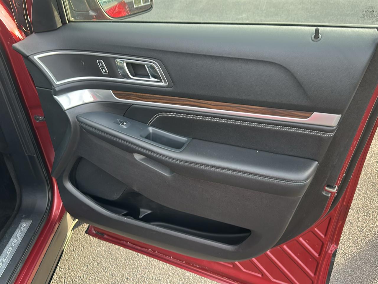 Ford Explorer Limited 4WD 2016