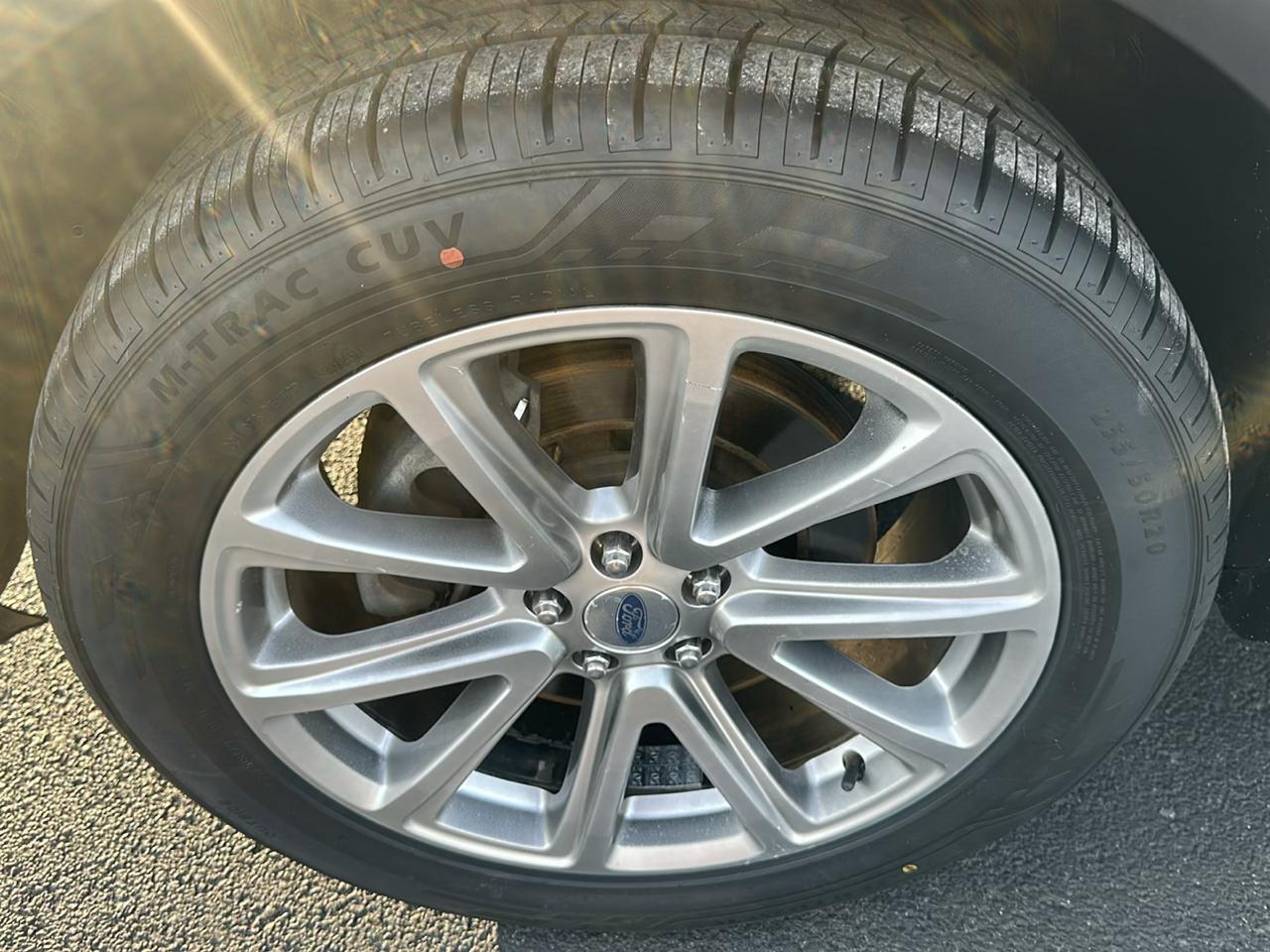 Ford Explorer Limited 4WD 2016