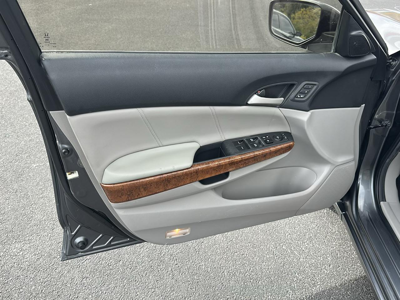 Honda Accord EX-L Sedan AT 2012